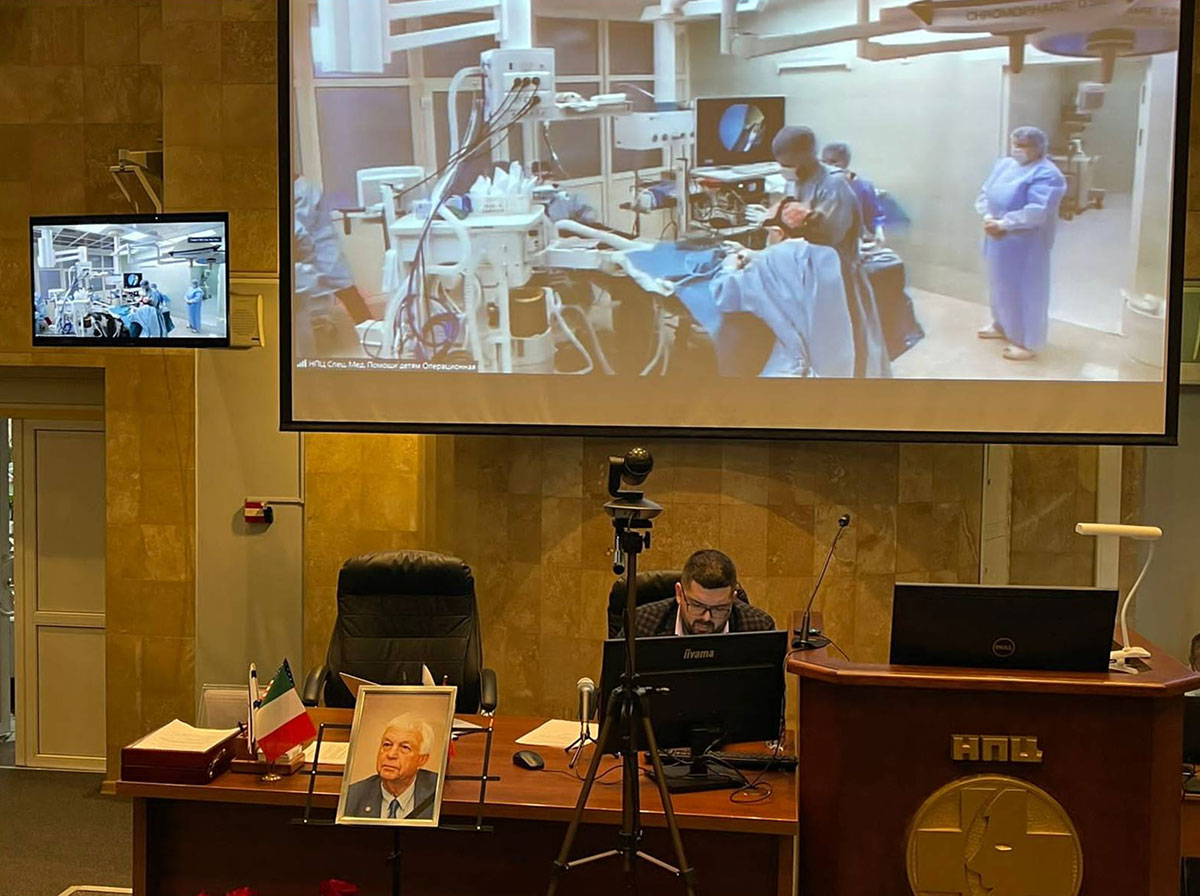 Хирурги ЛОР-отделения РДКБ поделились опытом с коллегами